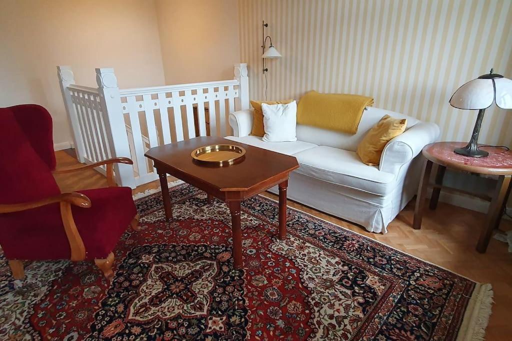 Appartement Maisonettewohnung In Elbnaehe *